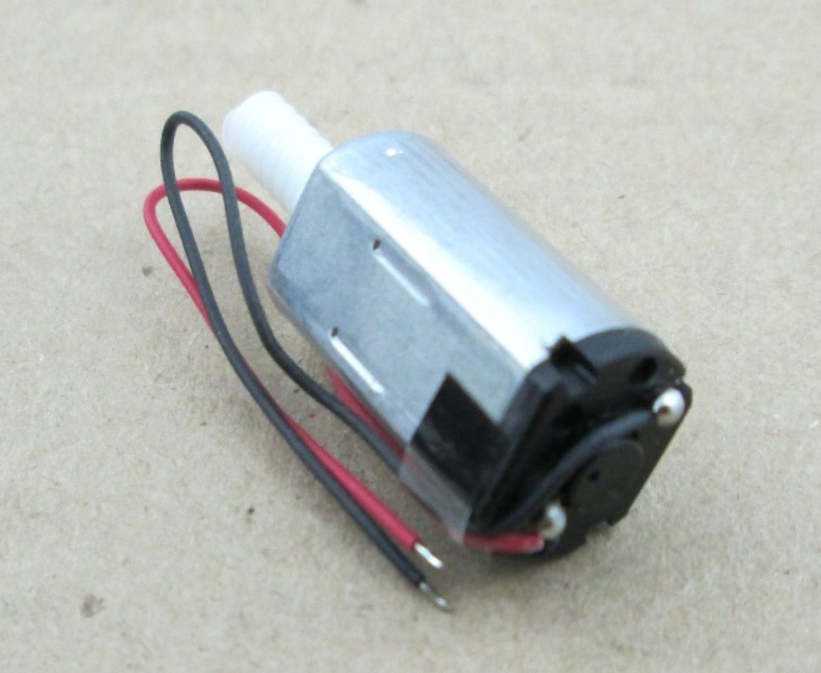 X94207000.jpg
