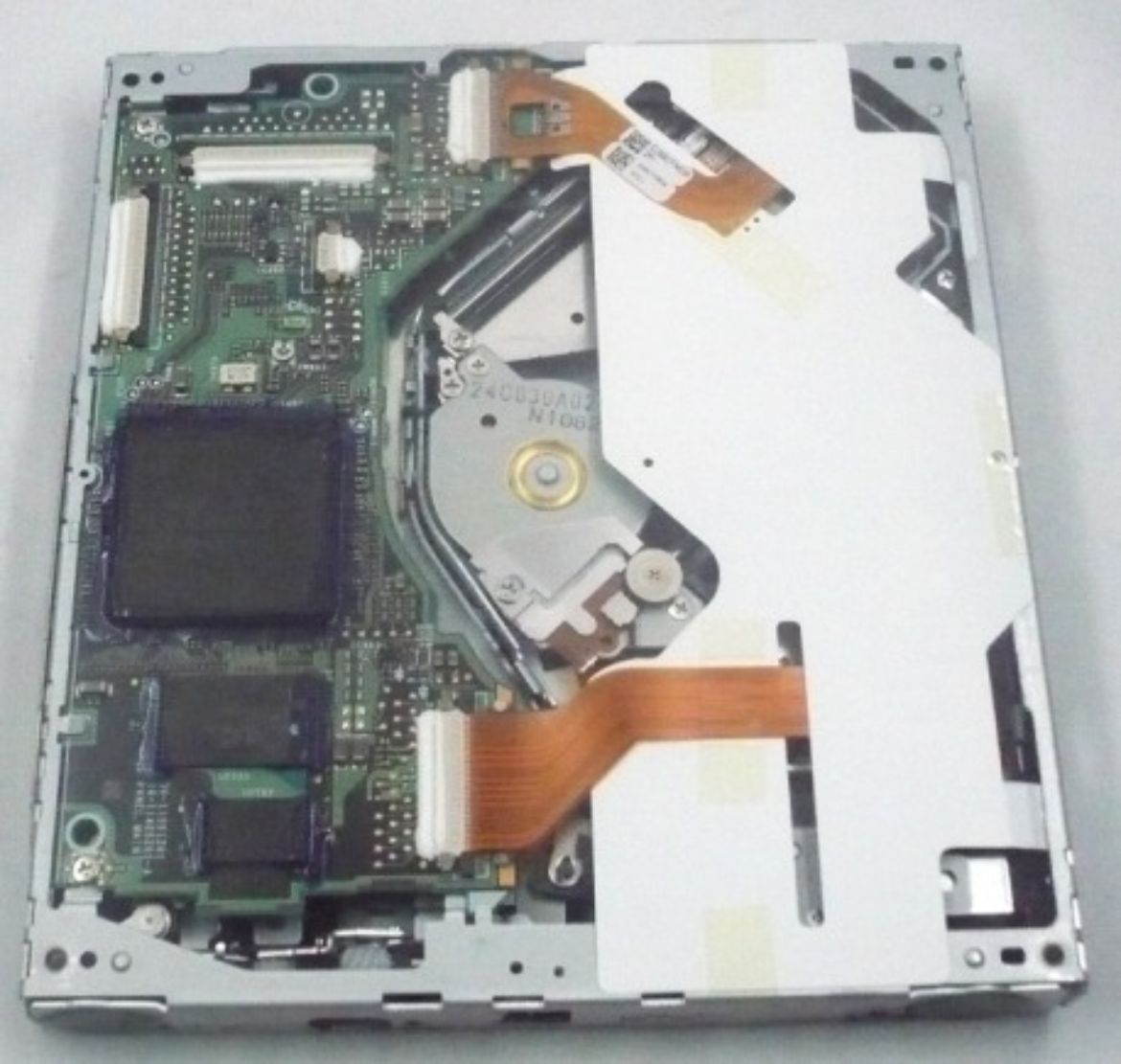 DV11553Z01.jpg