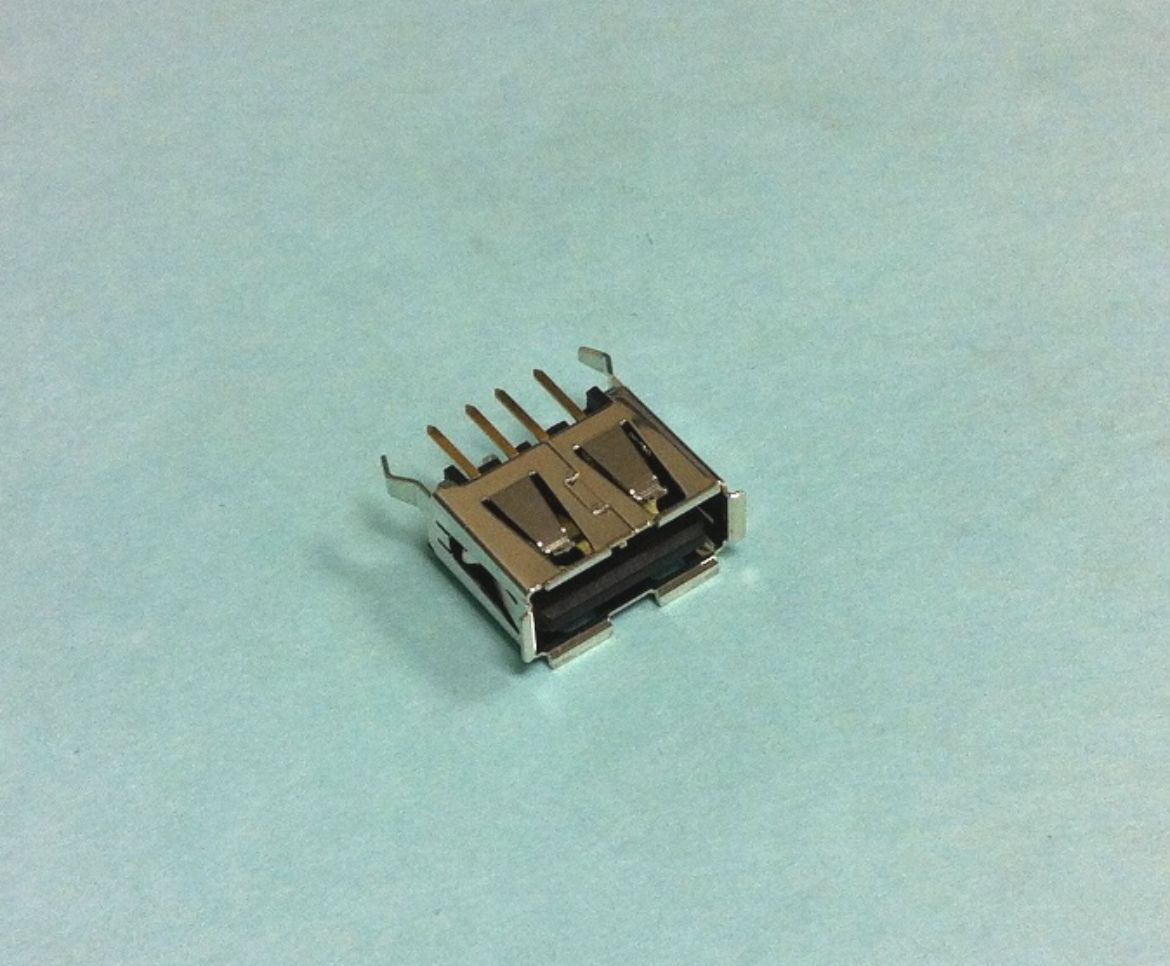 E58106205.jpg