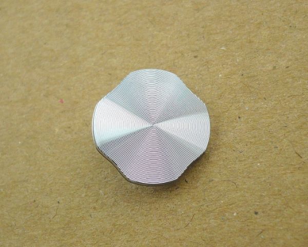 K28028804.jpg