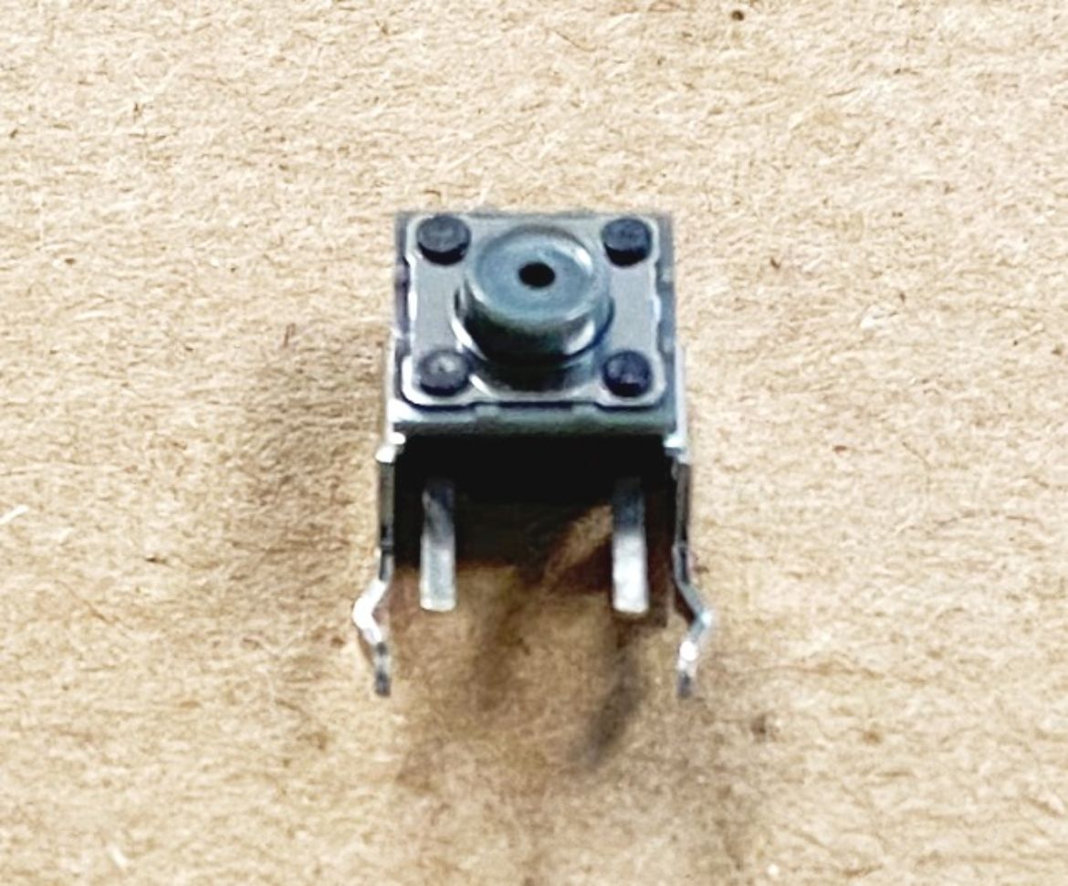 S70046508.jpg
