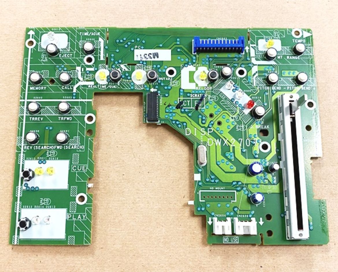 DWX2707.jpg