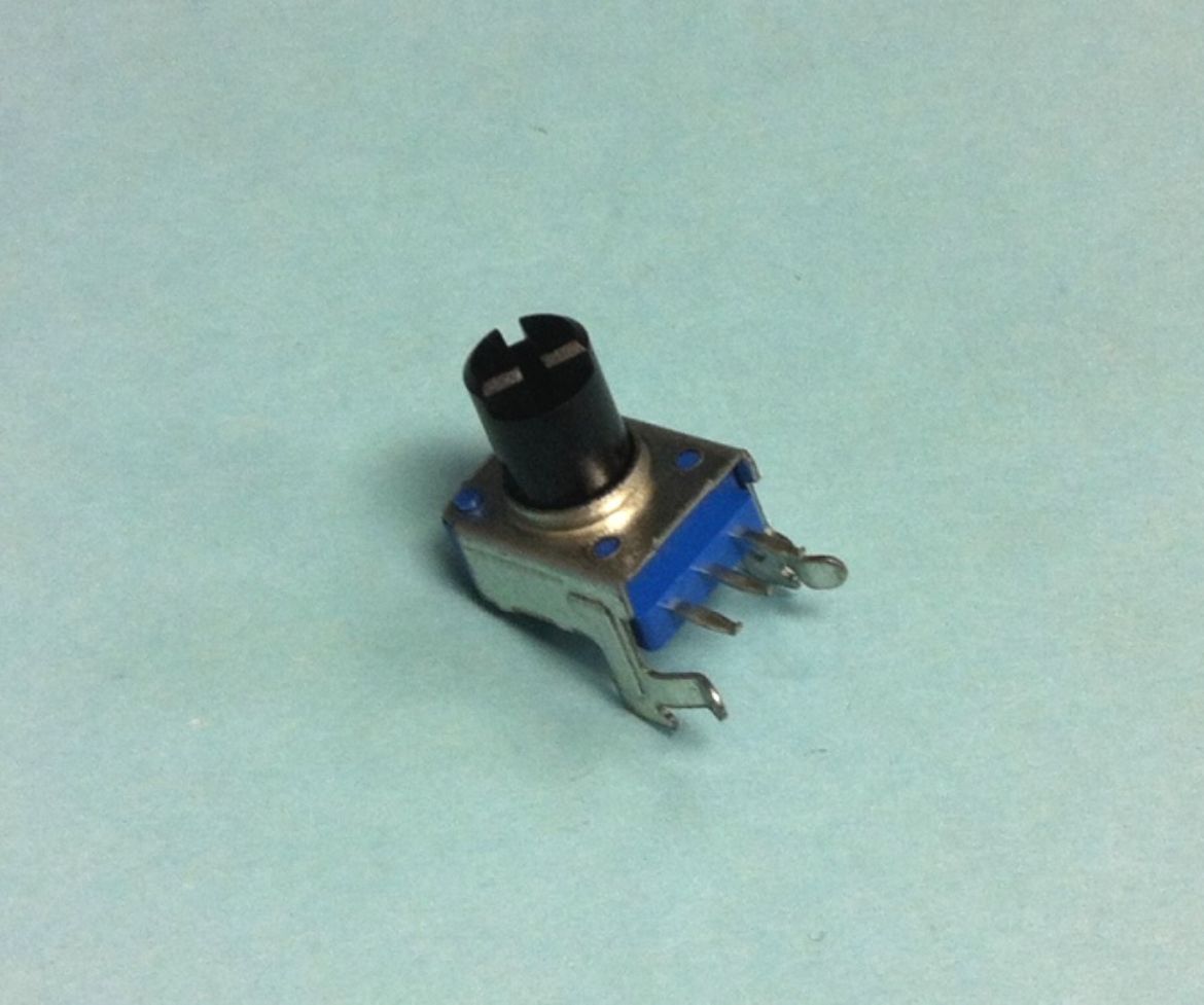 18E40221S01.jpg