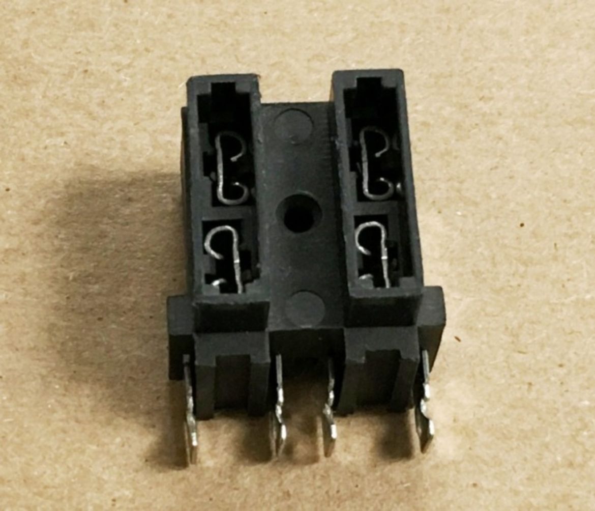 09E42149S01.jpg