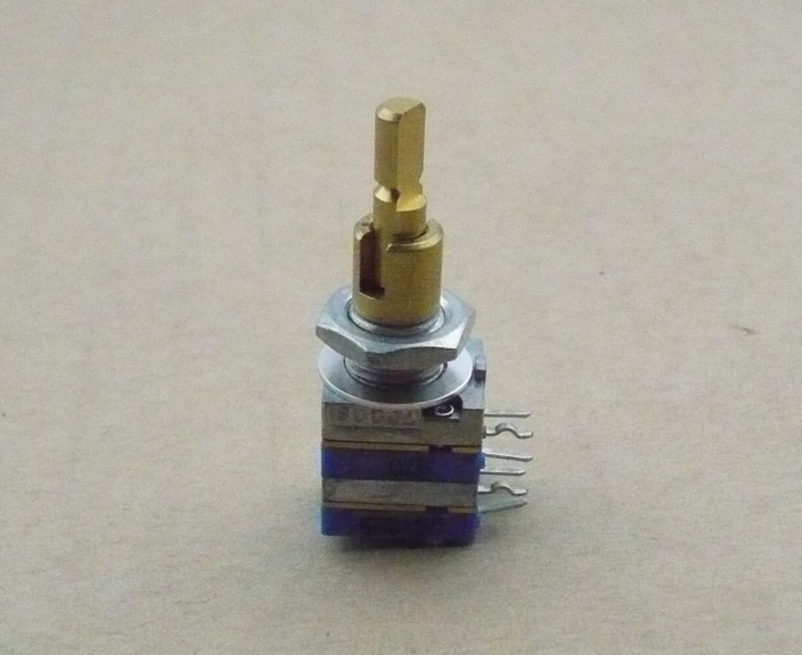 R31061905.jpg